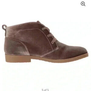 Indigo Rd Alabama Velvet Bootie Size 8